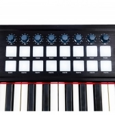(USADO) KFX SW61 Pro Teclado Controlador MIdi USB 61 Teclas 16 PADs 8 Knobs Faders Split Transpose