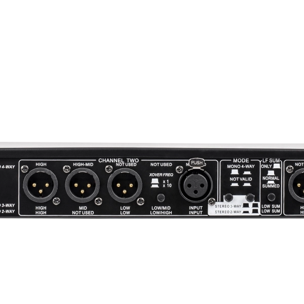 AMW CX234 Crossover Analógico 3 Vias Estéreo em Rack 19´´