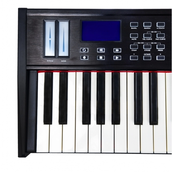 (USADO) KFX SW61 Pro Teclado Controlador MIdi USB 61 Teclas 16 PADs 8 Knobs Faders Split Transpose