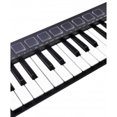 AMW Mini 32 PAD Black Teclado Controlador Midi 32 Teclas 8 PADs Arp Chord Hi End