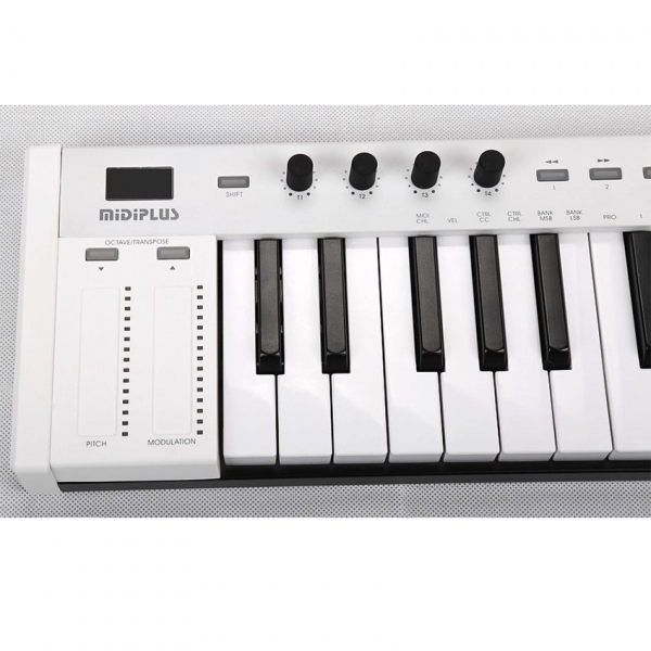 Midiplus X3 Mini Controlador Midi 37 Teclas