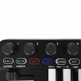 AMW Mini 32 PAD Black Teclado Controlador Midi 32 Teclas 8 PADs Arp Chord Hi End
