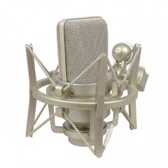 Amw EC1 Microfone Condensador XLR 26mm Para Estúdio com Shockmount